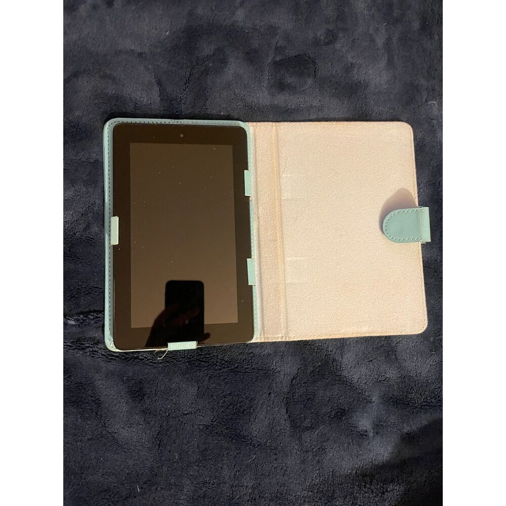 Working Amazon Fire 7 Kindle Tablet 7th Generation and Light Blue Case Bundle